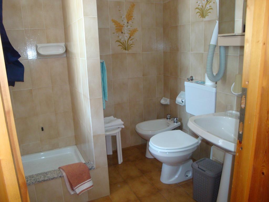 Hotel Alpe Fleurie Champoluc Ngoại thất bức ảnh
