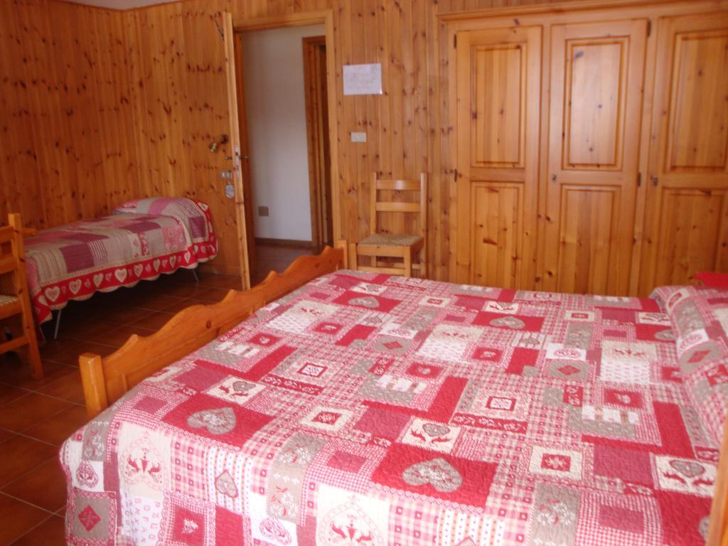 Hotel Alpe Fleurie Champoluc Ngoại thất bức ảnh