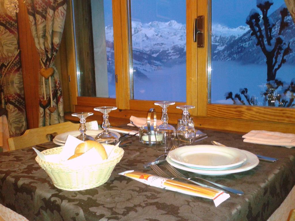 Hotel Alpe Fleurie Champoluc Ngoại thất bức ảnh